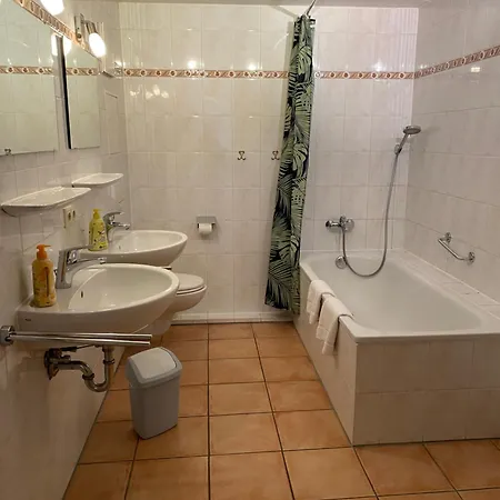 Appartementresidenz Koenig Ludwig Apartment Ubersee